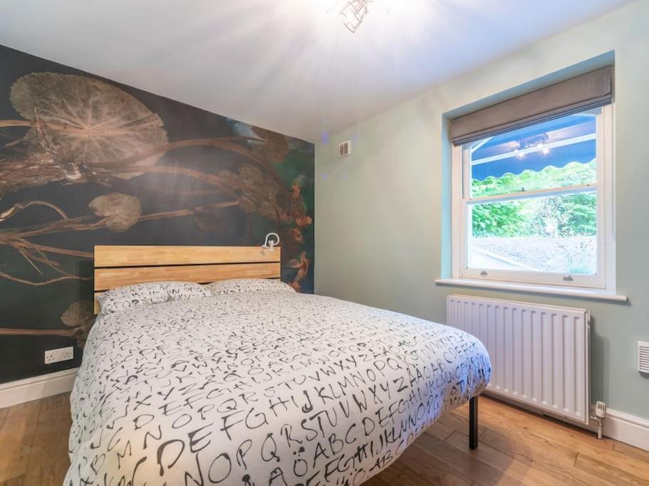 Surbiton Garden Flat Apartment Luaran gambar